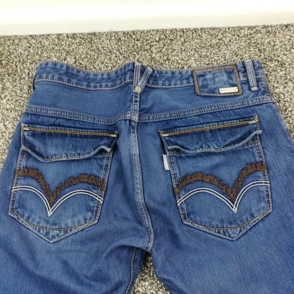 Vintage Y2K Levis SilverTab Jeans Slim Straight 31x32 (Fits 32x32) Flap Pockets